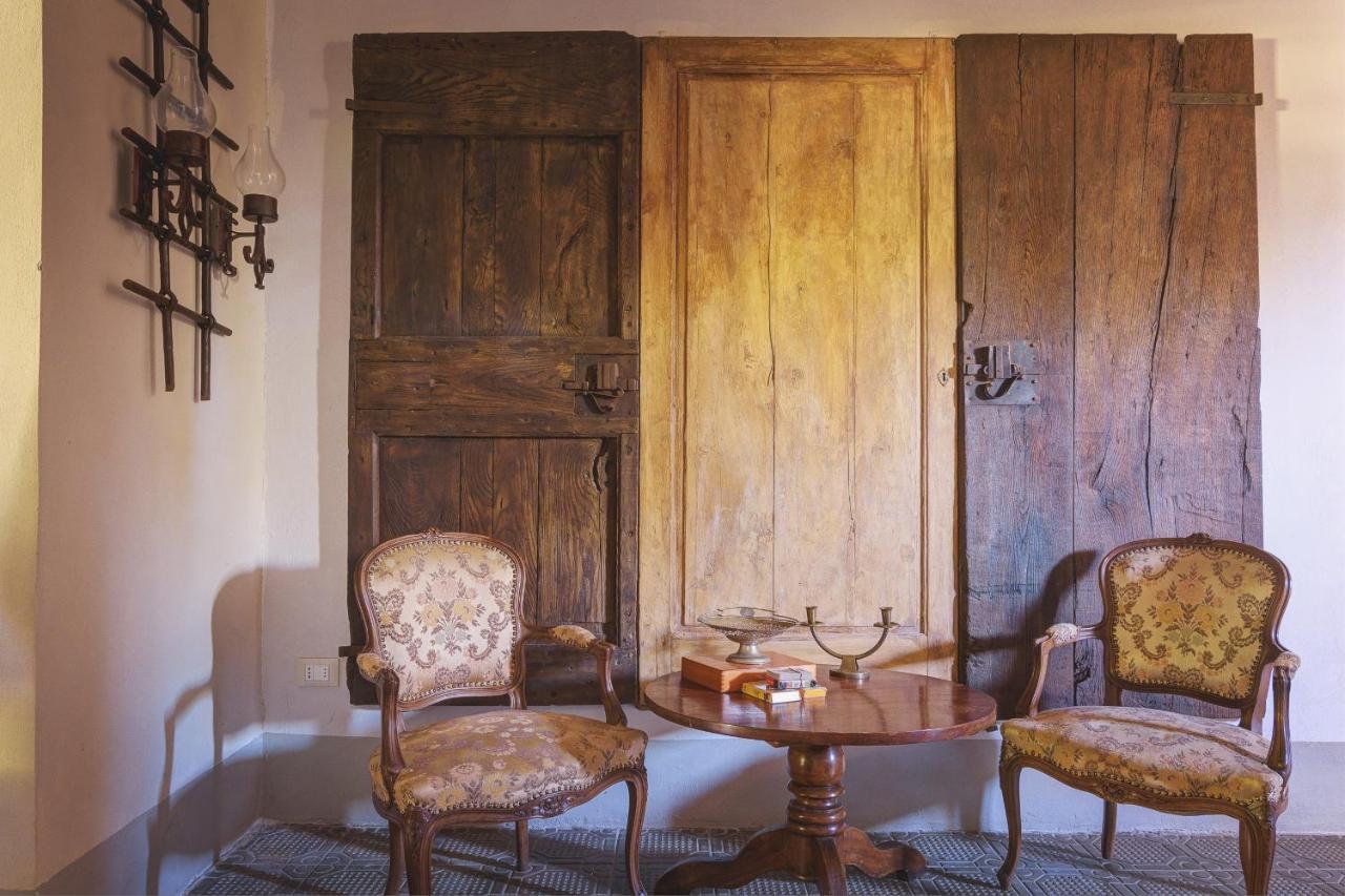 Palazzo Gatteschi Apartment Попи Екстериор снимка