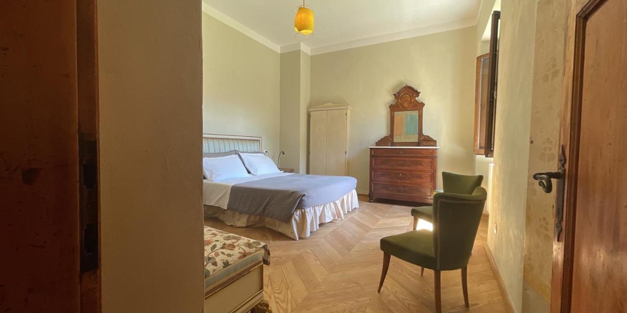 Palazzo Gatteschi Apartment Попи Екстериор снимка