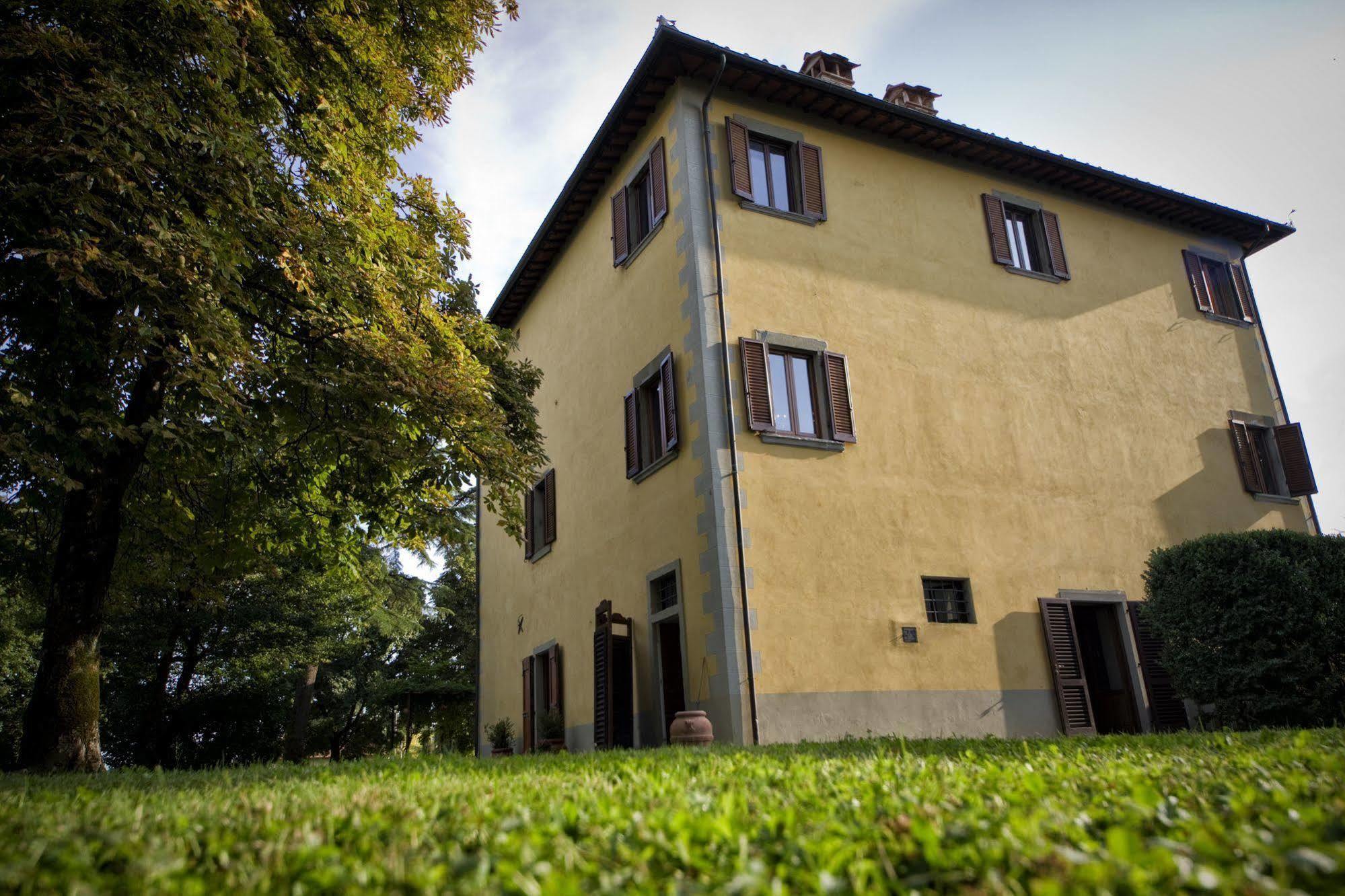 Palazzo Gatteschi Apartment Попи Екстериор снимка