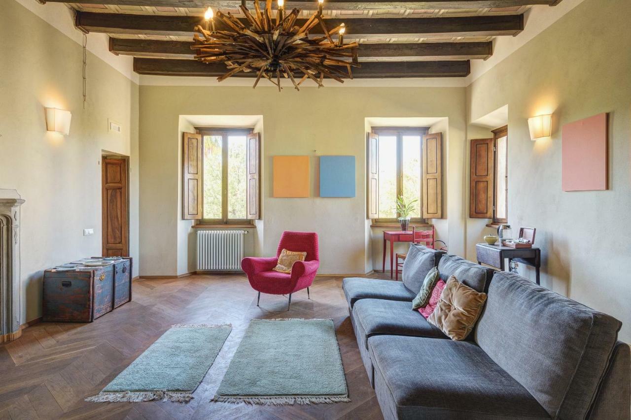 Palazzo Gatteschi Apartment Попи Екстериор снимка