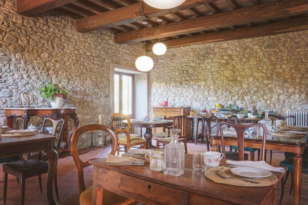 Palazzo Gatteschi Apartment Попи Екстериор снимка