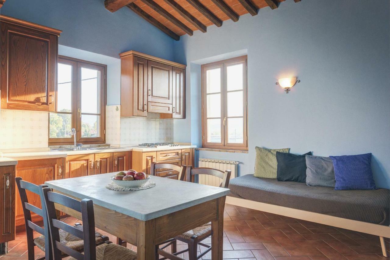 Palazzo Gatteschi Apartment Попи Екстериор снимка