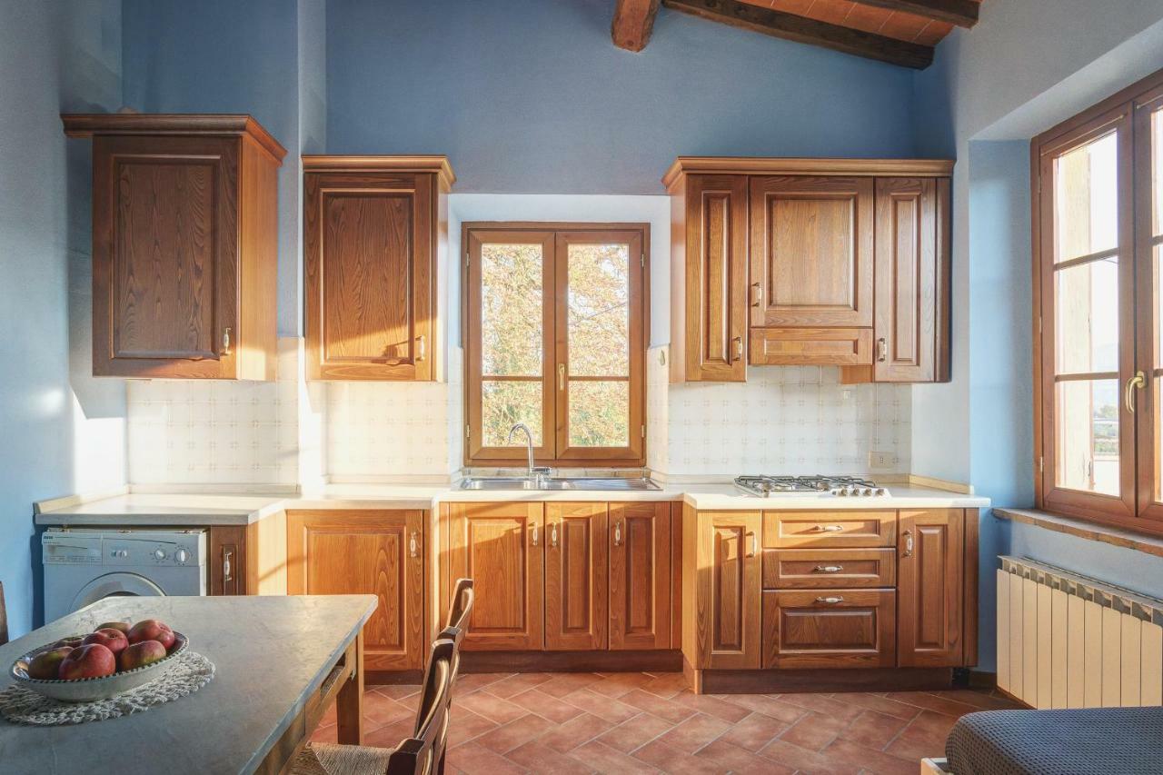 Palazzo Gatteschi Apartment Попи Екстериор снимка