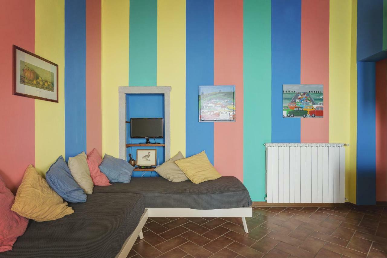 Palazzo Gatteschi Apartment Попи Екстериор снимка
