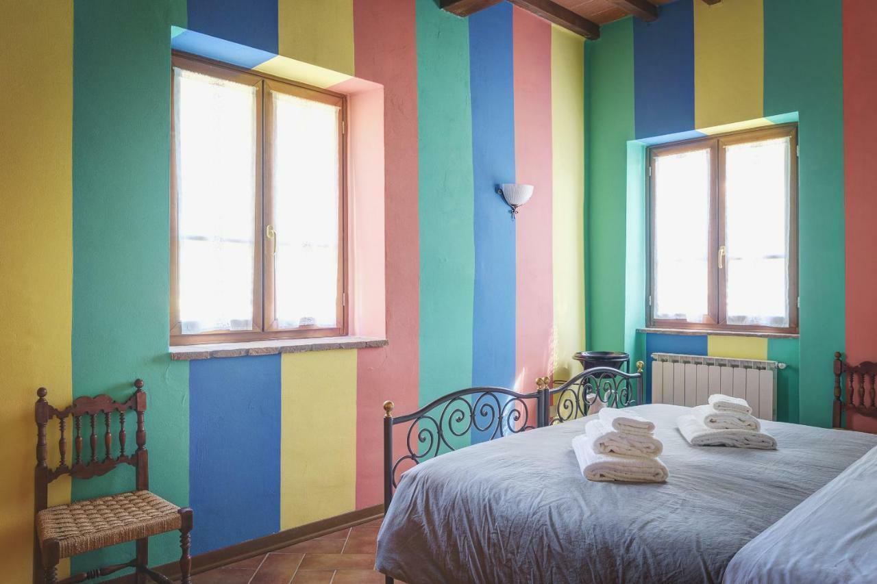 Palazzo Gatteschi Apartment Попи Екстериор снимка