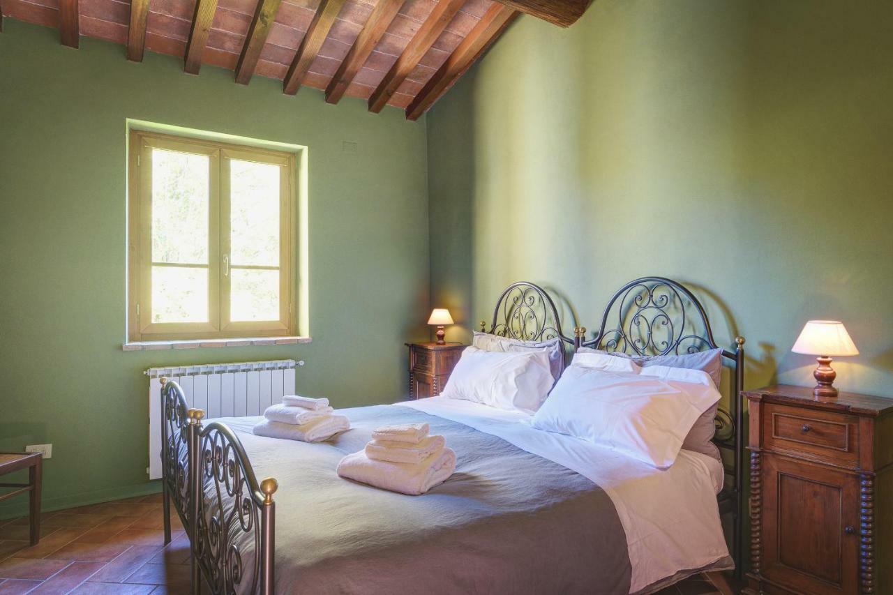 Palazzo Gatteschi Apartment Попи Екстериор снимка